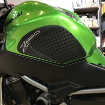 Dán chống trượt bình xăng Kawasaki Z650